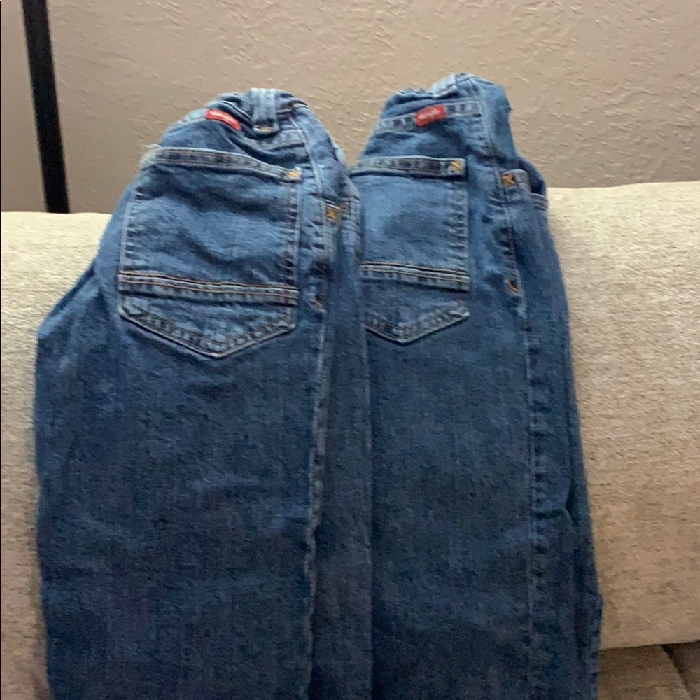 Jeans